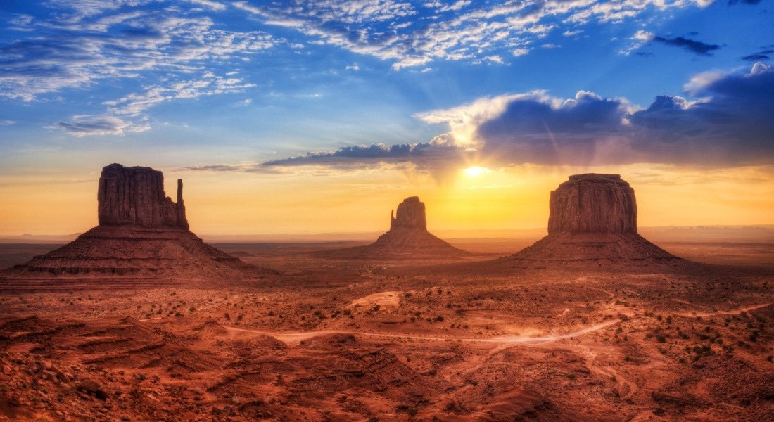 lookout point monument valley