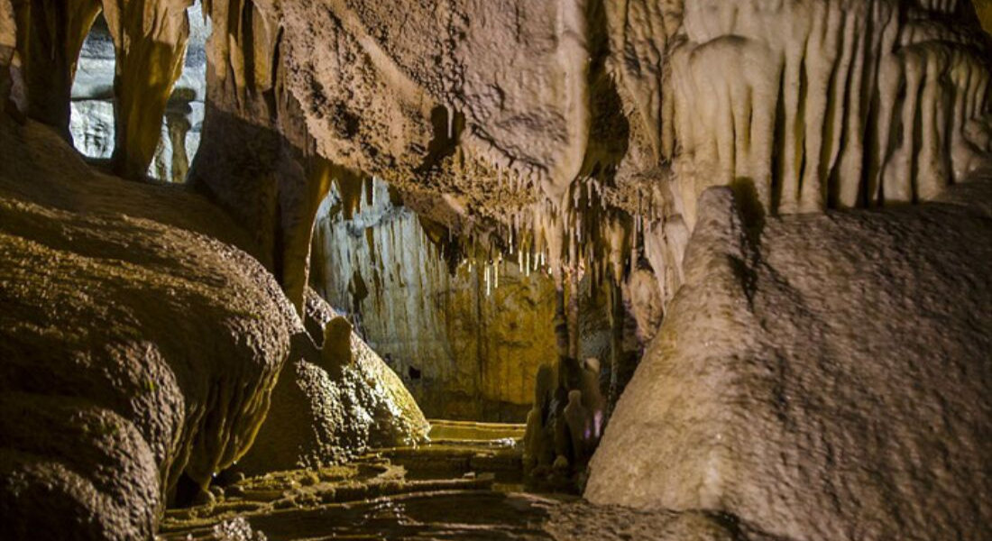 sequoia park cave
