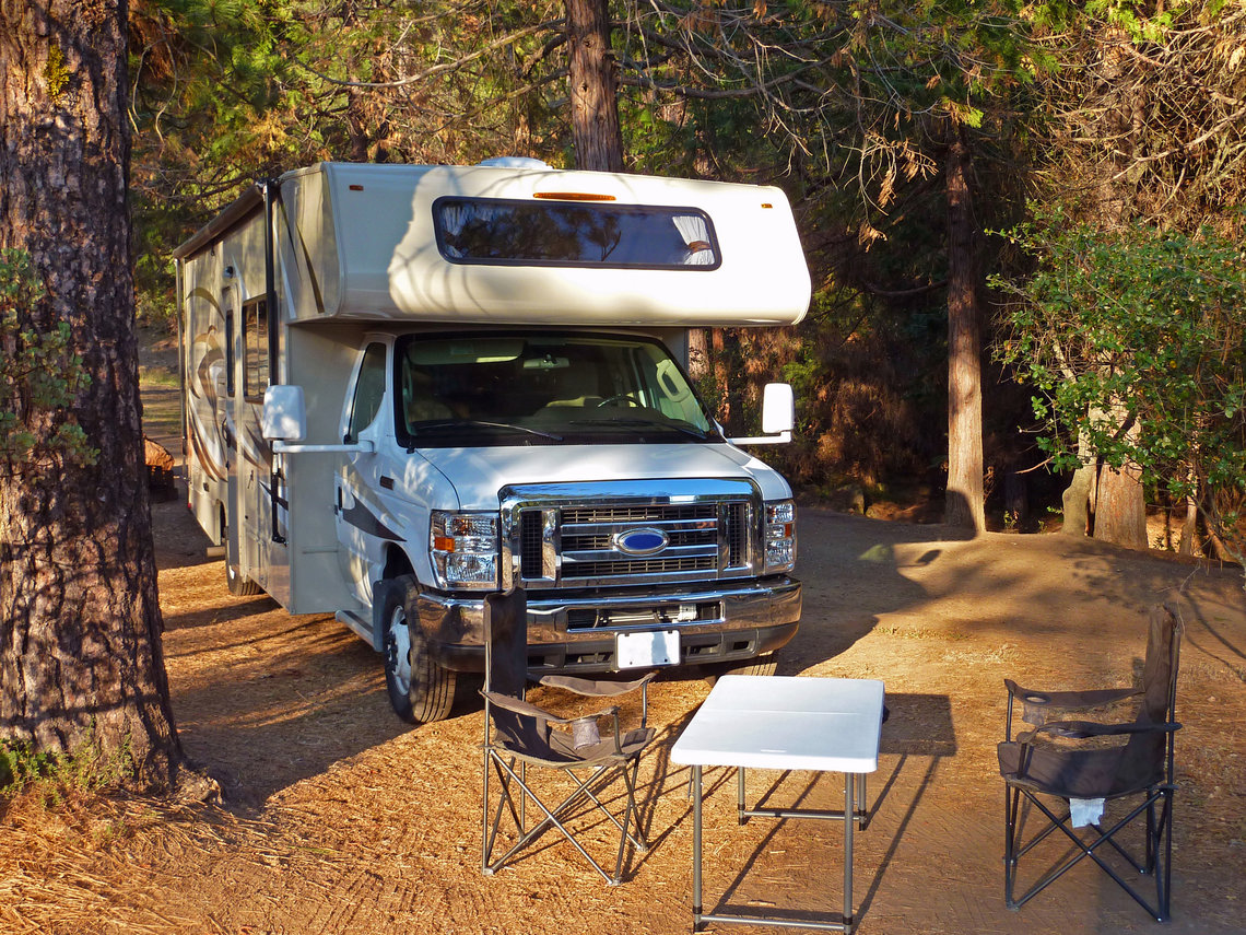 RV Park à Yosemite @hbw_pictures Shutterstock