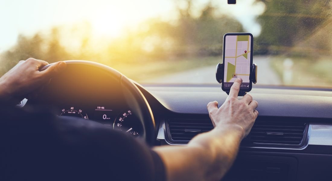 @Rostislav_Sedlacek - shutterstock_1379142677 GPS voiture