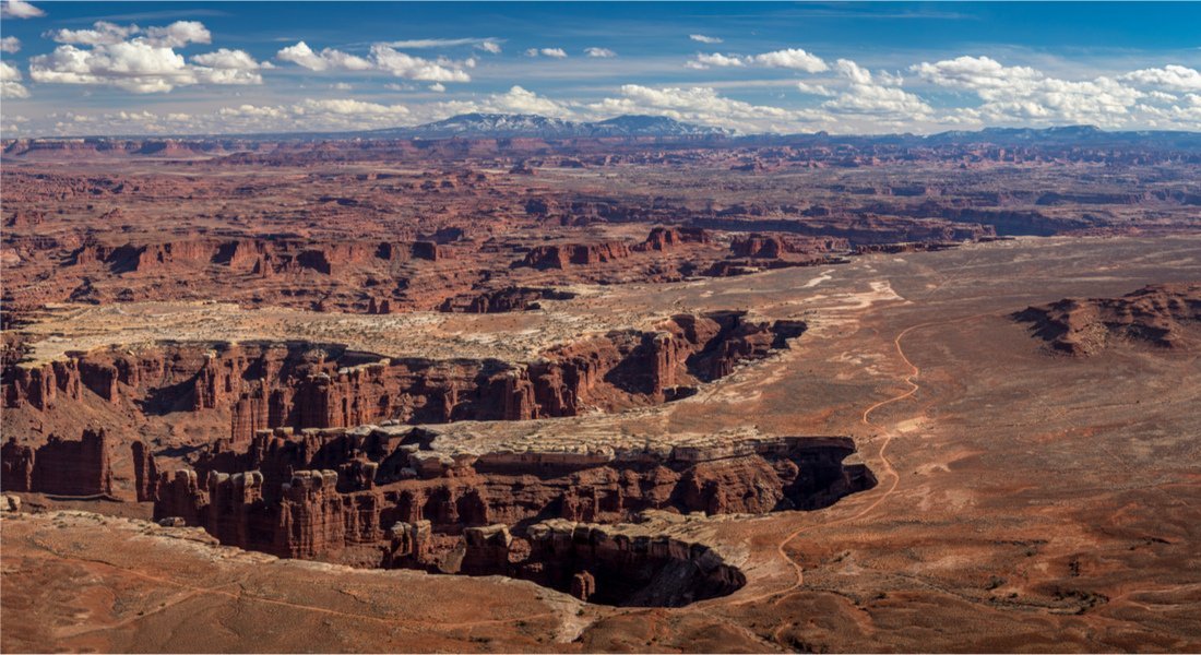 Vue surplombant le canyon depuis Grand view point overlook