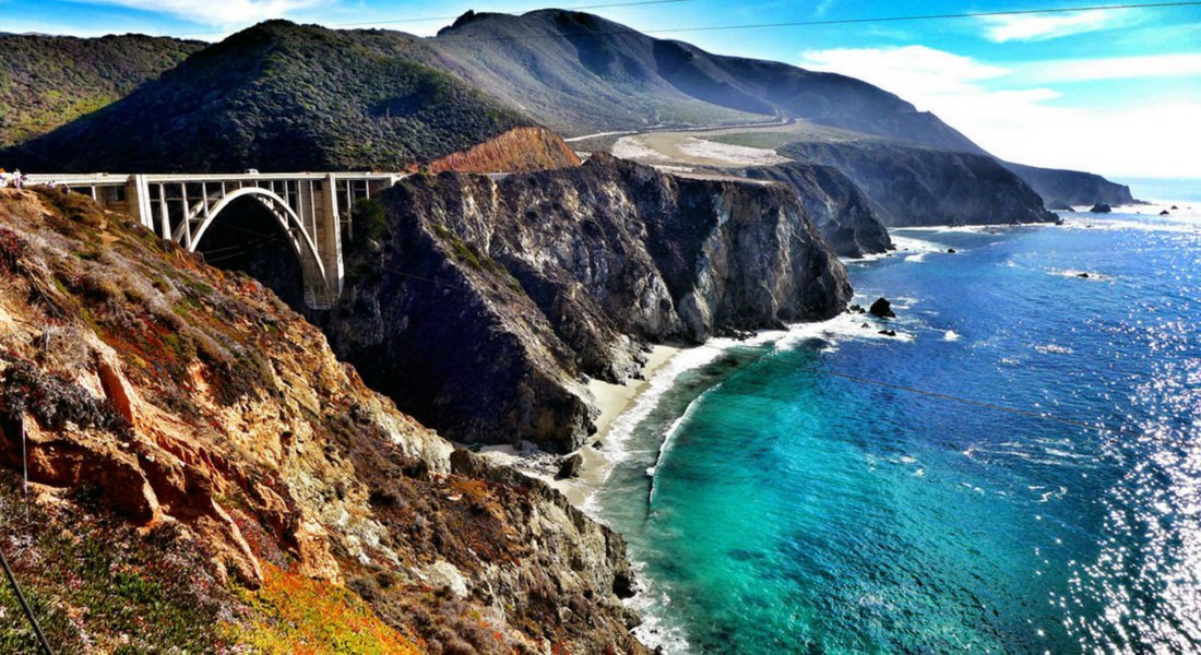 Vue sur la Highway 1 et le Bibxy Bridge
