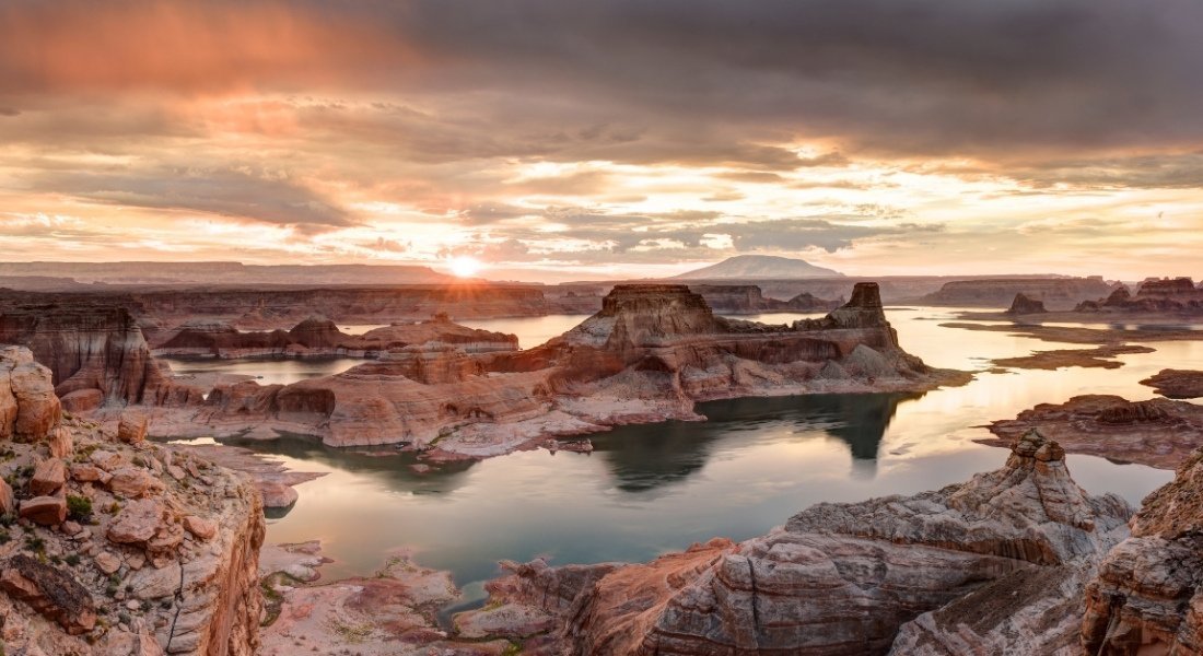 Heure antelope canyon Lake Powell au lever du soleil