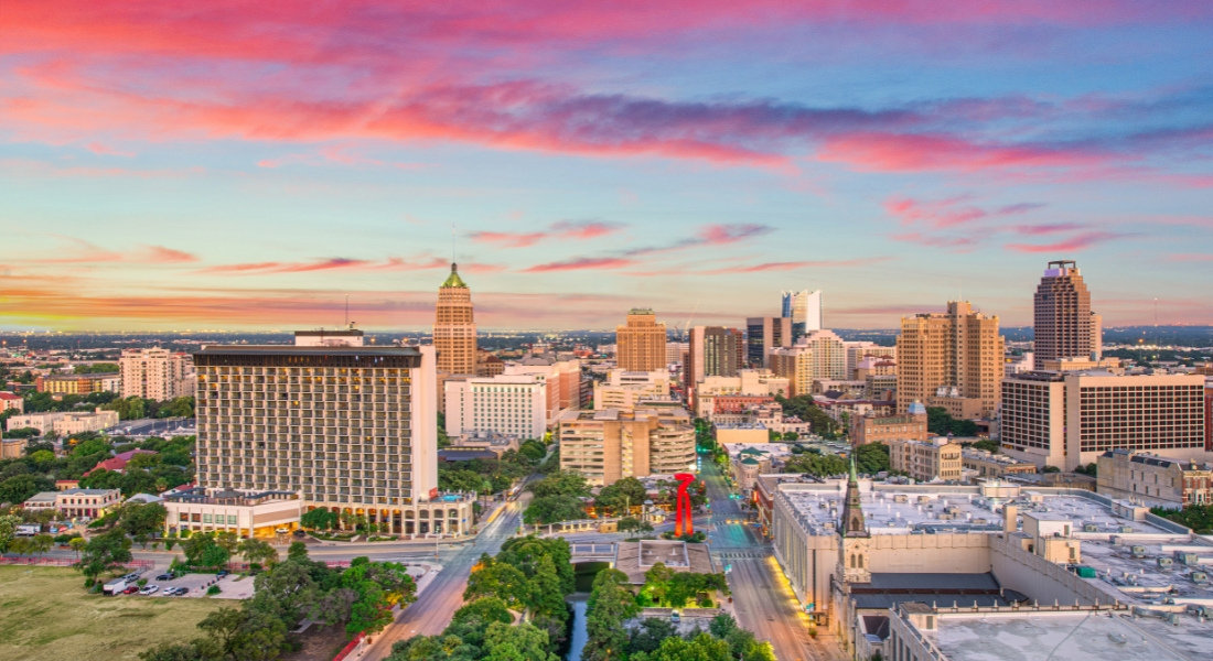 Les meilleurs hôtels de San Antonio Skyline de San Antonio à l'aube