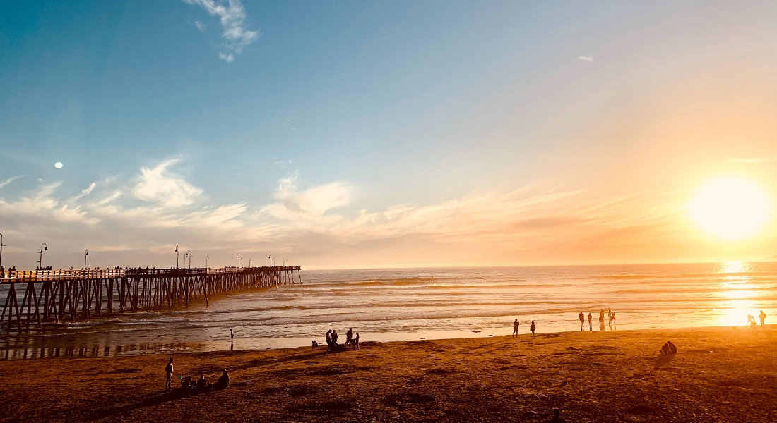 7-day road trip in California Sunset on the beach and Pismo Beach pier