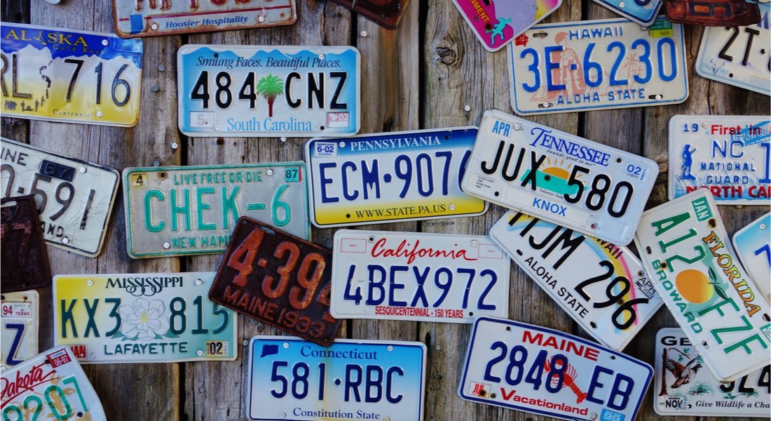Plaques d'immatriculation de voitures américaines