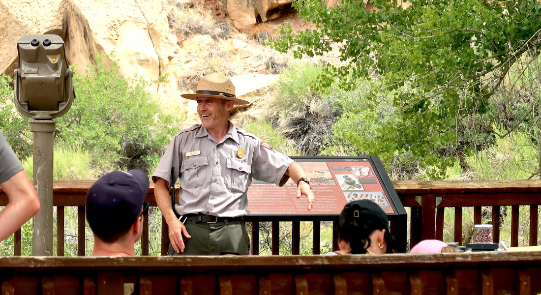 Support local players Ranger in Capitol Reef National Park in Utah