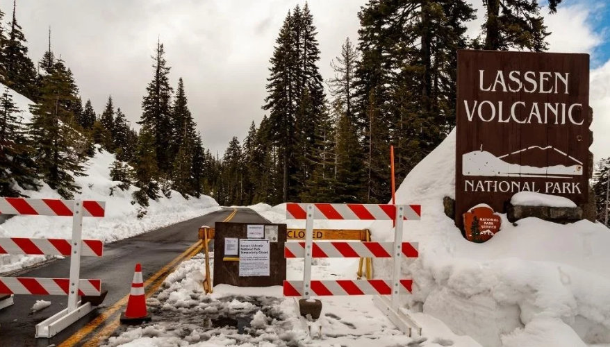 Winter road closures Road closure sign during winter