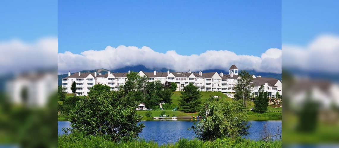 Manoir des Sables Hotel, Orford, QC