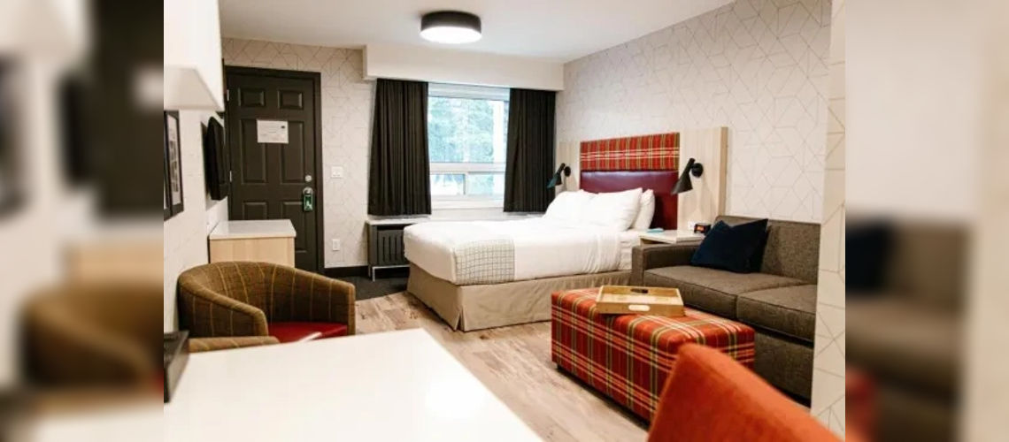 Mountaineer Lodge, Lake Louise, AB