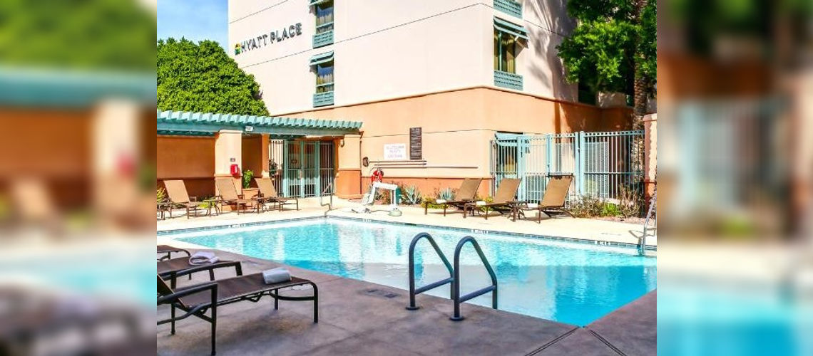 Hyatt Place Scottsdale Old Town, swimming pool