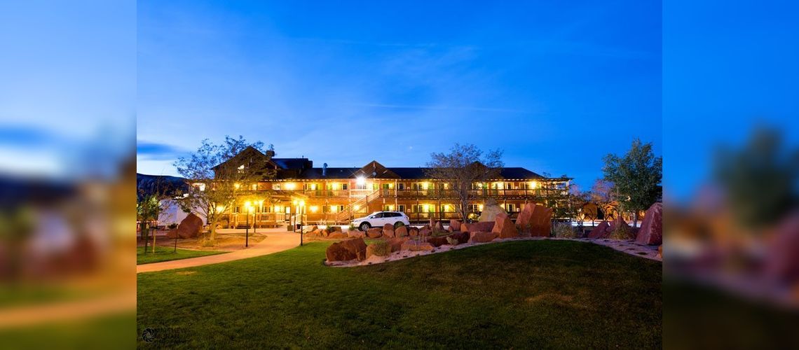 Desert Rose Resort & Cabins