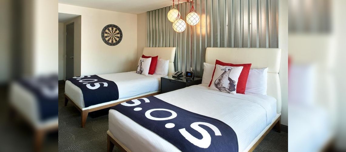 Guest room