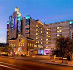 Moonrise Hotel, exterior view