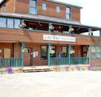 Helmcken Falls Lodge