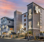 Elizabeth Oceanfront Suites