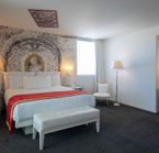 Alexandria room