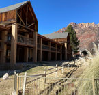Driftwood Lodge