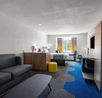 1 Queen Bed Studio Suite