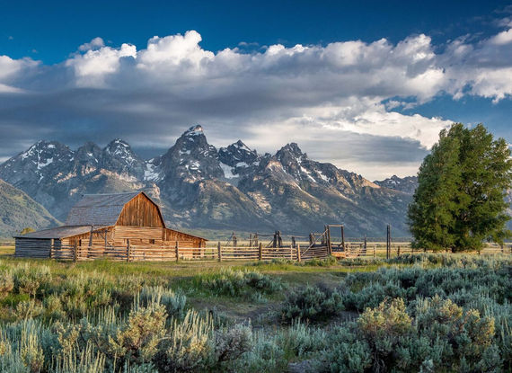 Grange en bois dans le parc national de Grand Teton
