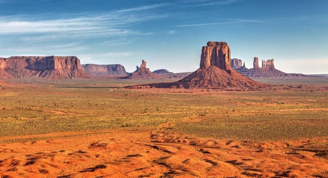 Shutterstock-2018146244 @Massimo Pizzotti Monument valley route panoramique