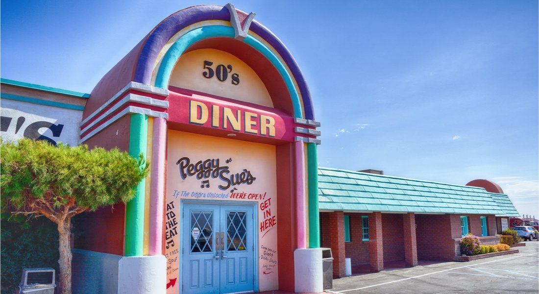 @StockPhotoAstur - shutterstock_1139669804 American West diner
