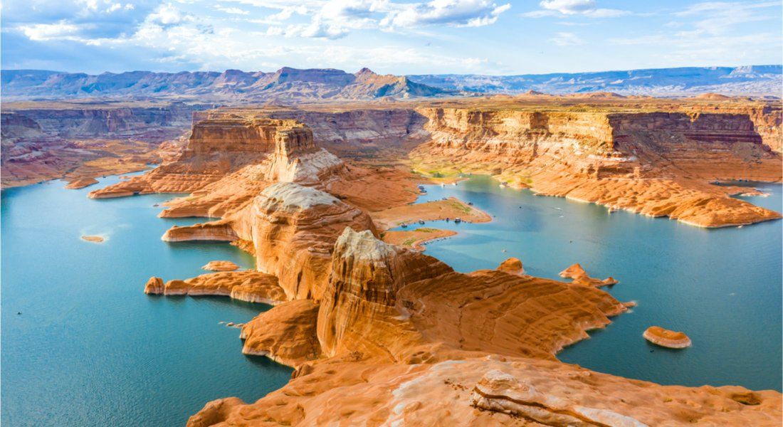 @Christopher Pfeifer - shutterstock_1791159725 Lake Powell from above