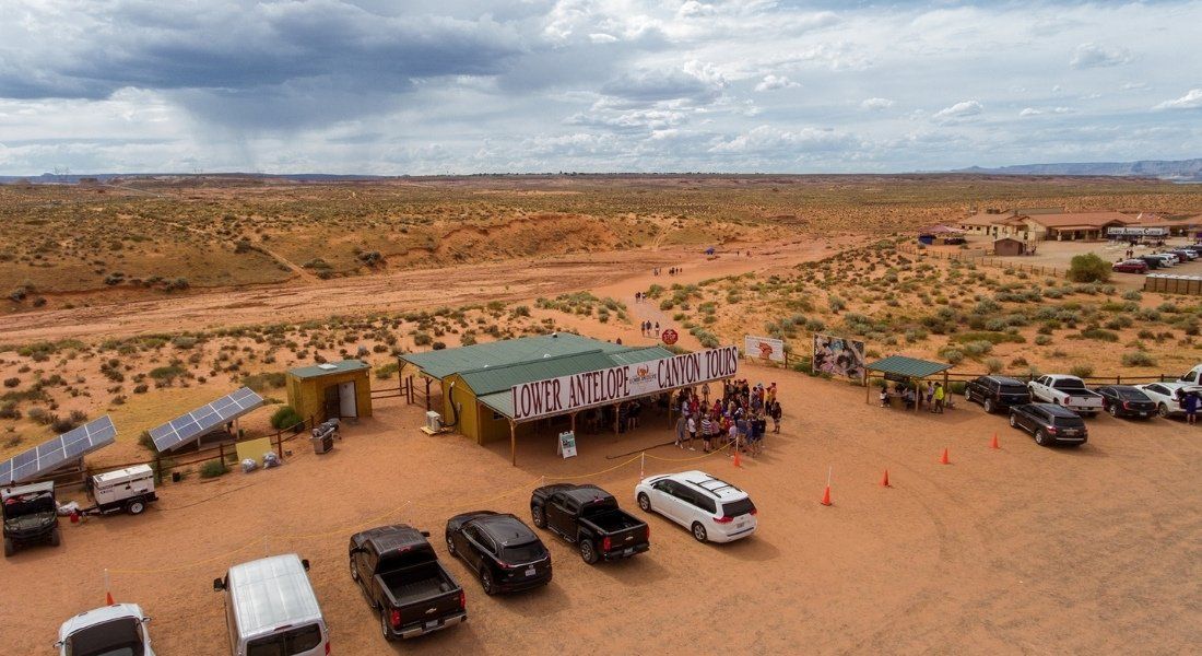Dixie ellis lower antelope canyon tours Stationnement du lower antelope canyon