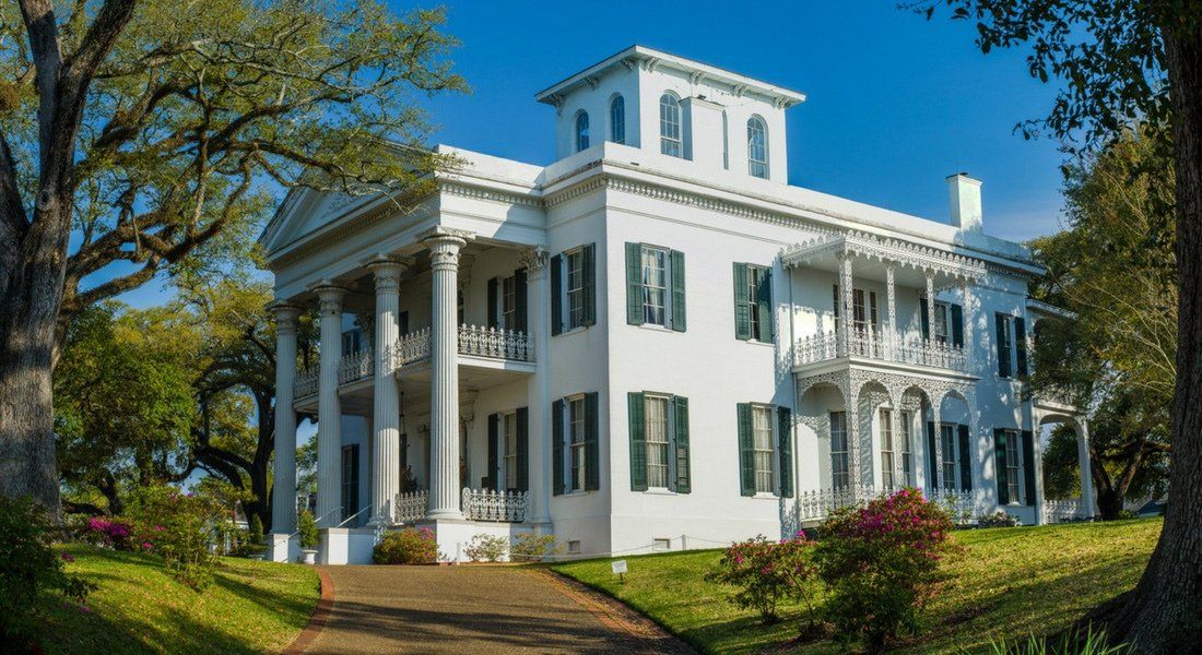 Stanton Hall tour Natchez manor house