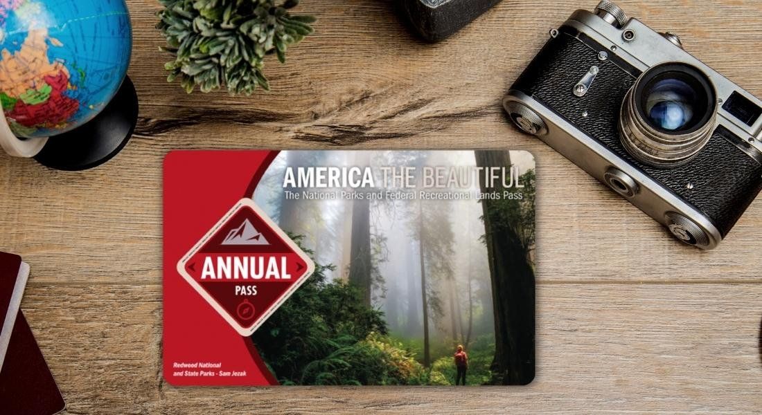 Pass America the Beautiful Pass America the Beautiful sur un bureau