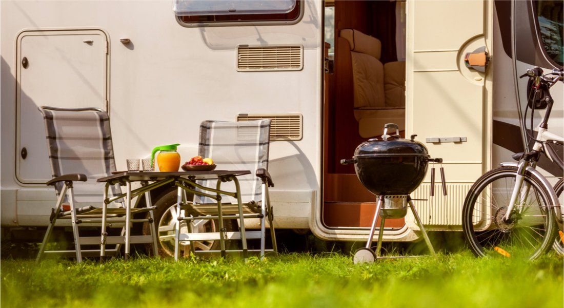 US travel cheap food option how to save on food in the USA