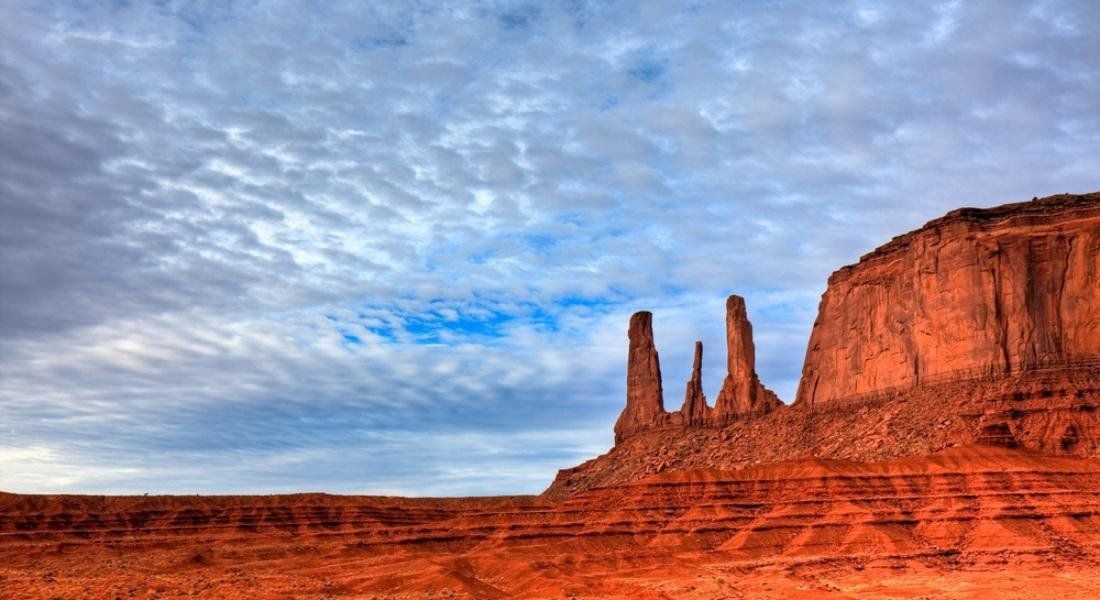 Shutterstock-40976071 @Nickolay Stanev Formations de Monument Valley