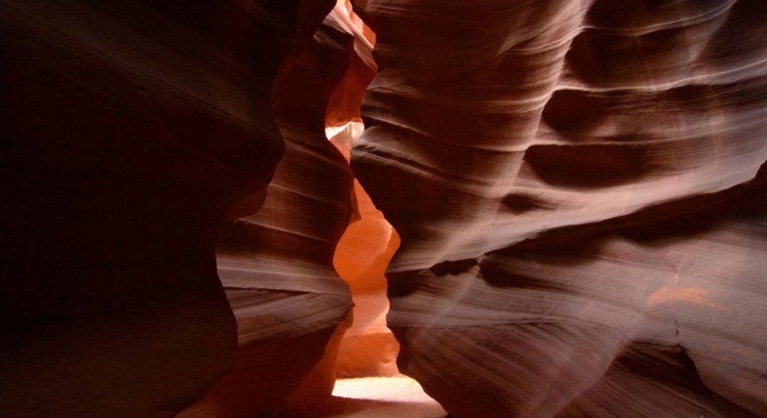 antelope canyon navajo tours Antelope canyon upper or lower