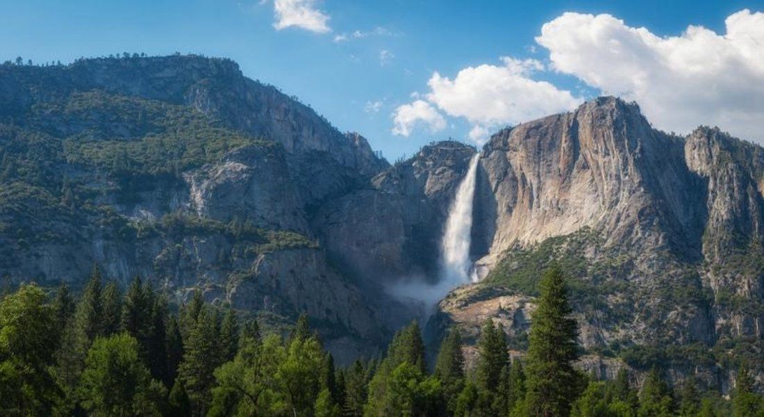 Shutterstock-760262161 @Mike Ver Sprill yosemite park visite