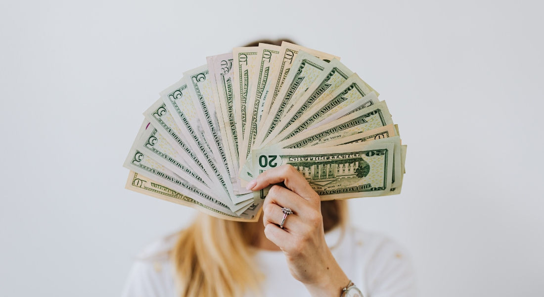 Voyager moins cher aux USA Billets de dollars américains